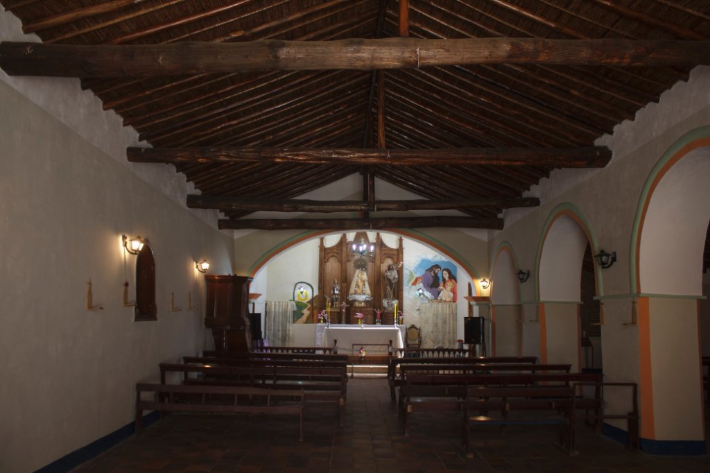 33-Church interior.jpg - Church interior